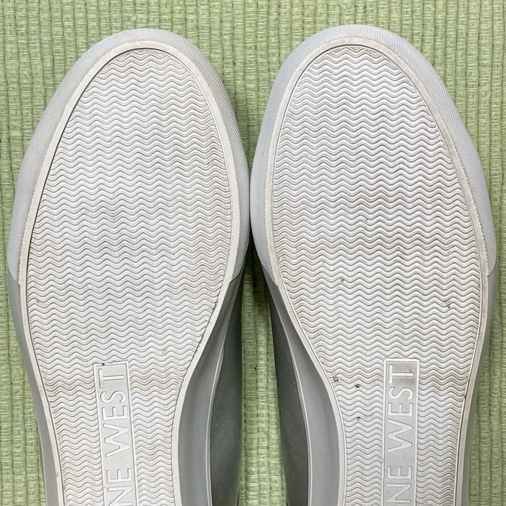 Nine West Women's Homerun Fashion Platform Sneaker Metallic Silver Shoes SZ 10 M - Picture 9 of 11